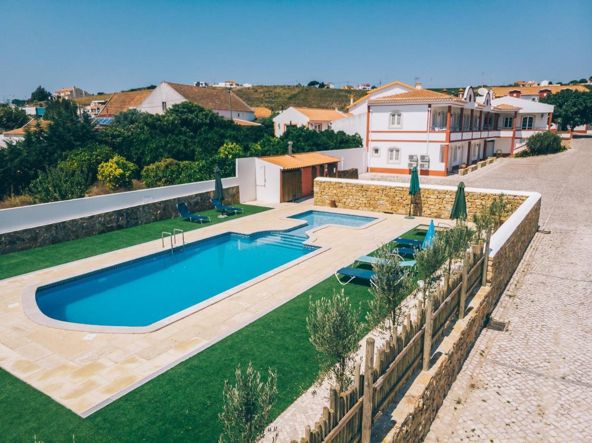 Patio Da Figueira Hotel Torres Vedras Exterior photo